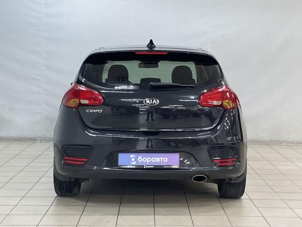 Kia Ceed II Рестайлинг с пробегом 2017 года, цена 1 260 000 рублей, 153194 км, хэтчбек, Автокод Объявления