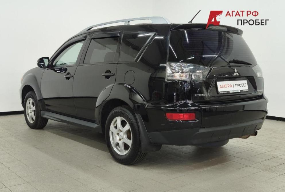 Mitsubishi Outlander II Рестайлинг Екатеринбург  - изображение 3