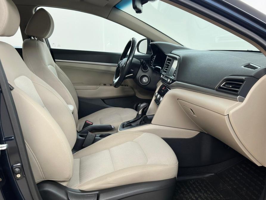 Hyundai Elantra VI (AD) Рестайлинг Москва  - изображение 13
