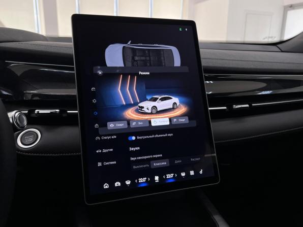 Geely Preface I с пробегом 2025 года, цена 3 429 990 рублей, 15 км, седан, Автокод Объявления