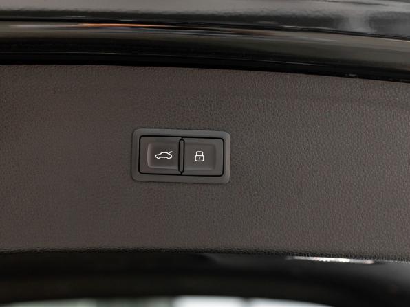 Audi Q5 II (FY) Рестайлинг с пробегом 2021 года, цена 3 899 000 рублей, 108652 км, внедорожник, Автокод Объявления