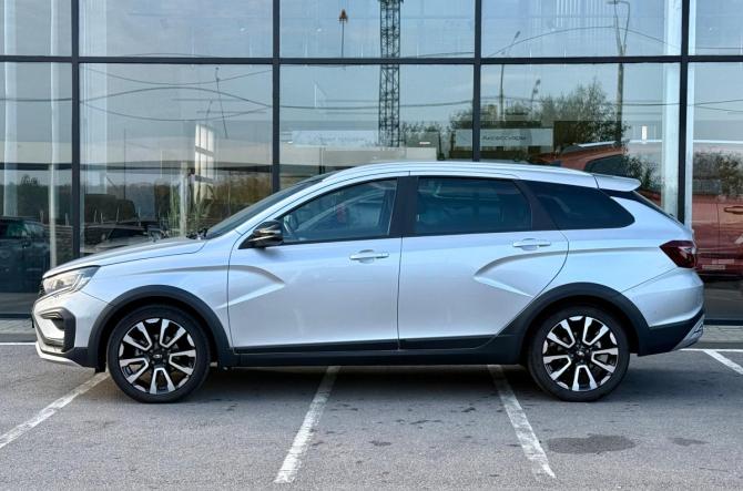 Lada (ВАЗ) Vesta I Рестайлинг (NG) с пробегом 2025 года, цена 1 565 000 рублей, 24293 км, универсал, Автокод Объявления