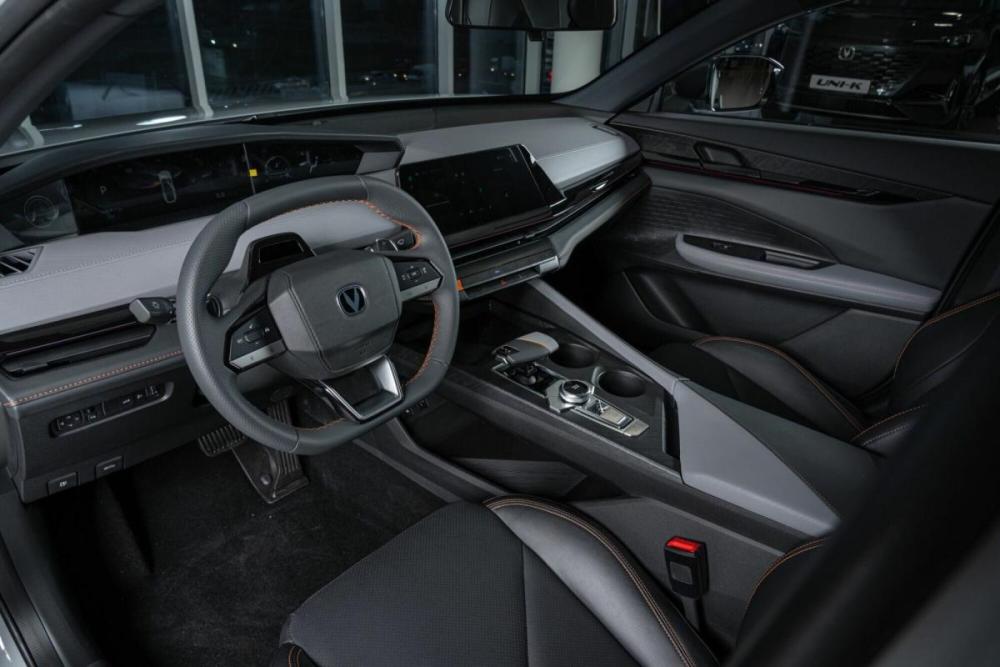 Changan UNI-V I Москва  - изображение 3