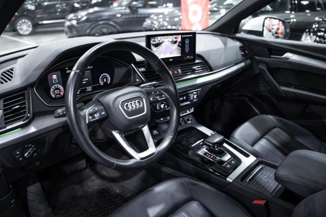 Audi Q5 II (FY) Рестайлинг с пробегом 2021 года, цена 5 259 645 рублей, 11648 км, внедорожник, Автокод Объявления