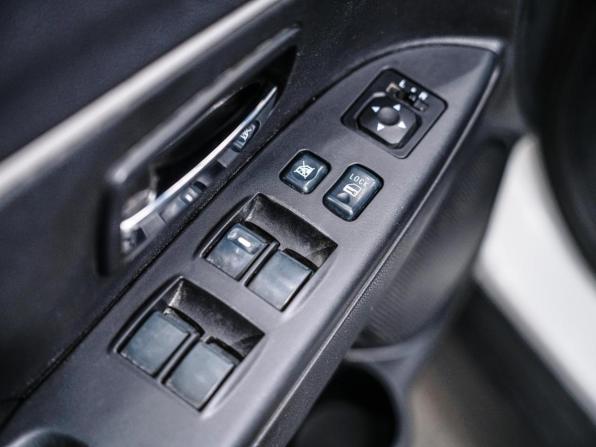Mitsubishi ASX I Рестайлинг с пробегом 2013 года, цена 980 000 рублей, 233066 км, внедорожник, Автокод Объявления