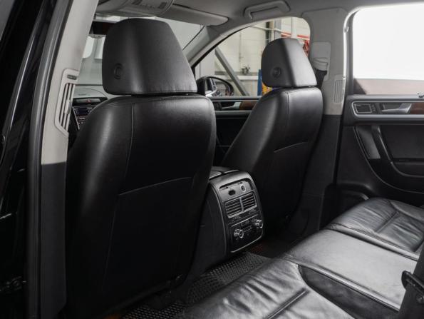Volkswagen Touareg II с пробегом 2010 года, цена 1 549 000 рублей, 251040 км, внедорожник, Автокод Объявления