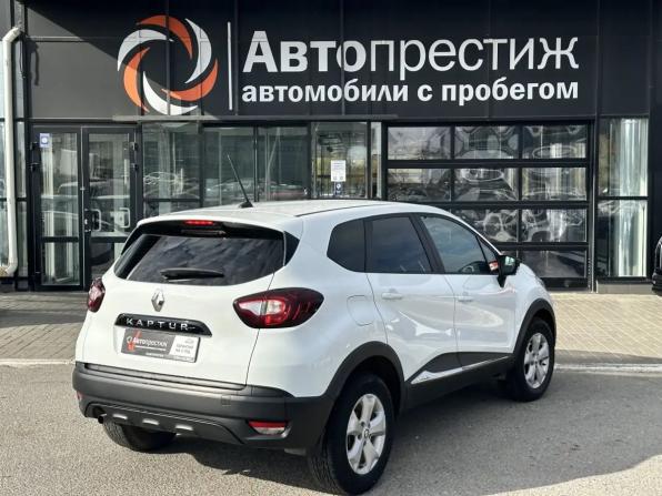 Renault Kaptur I Рестайлинг с пробегом 2021 года, цена 1 480 000 рублей, 118304 км, внедорожник, Автокод Объявления