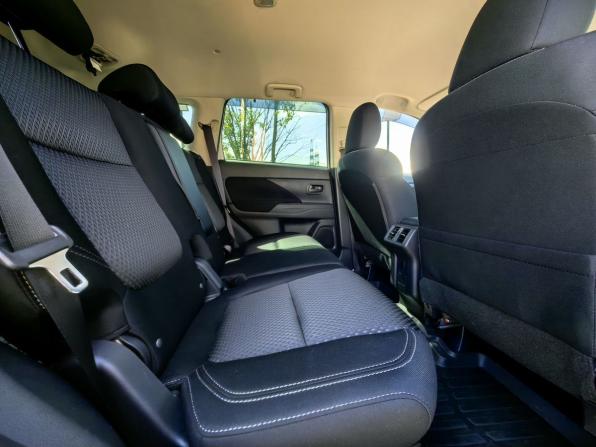 Mitsubishi Outlander III Рестайлинг 2 с пробегом 2018 года, цена 2 029 000 рублей, 112000 км, внедорожник, Автокод Объявления