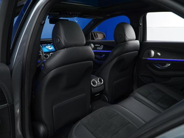 Mercedes-Benz E-Класс V (W213 S213 C238) Рестайлинг с пробегом 2021 года, цена 5 757 077 рублей, 46123 км, седан, Автокод Объявления