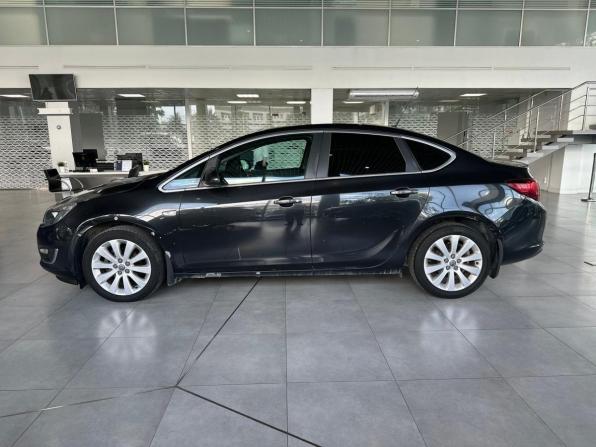 Opel Astra J Рестайлинг с пробегом 2014 года, цена 745 000 рублей, 179000 км, седан, Автокод Объявления