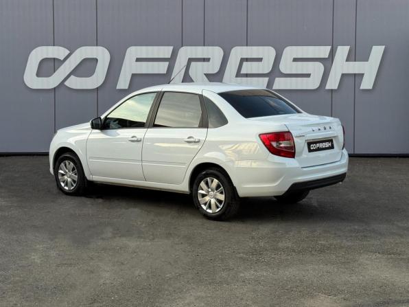 Lada (ВАЗ) Granta I Рестайлинг с пробегом 2024 года, цена 749 000 рублей, 80460 км, седан, Автокод Объявления