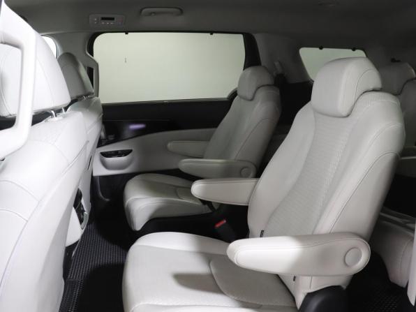 Kia Carnival IV с пробегом 2020 года, цена 3 900 000 рублей, 84000 км, минивэн, Автокод Объявления