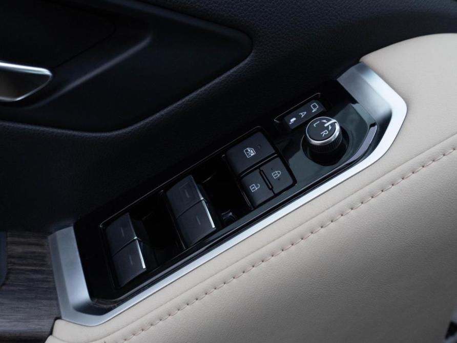 Toyota Land Cruiser 300 Series Улан-Удэ  - изображение 21