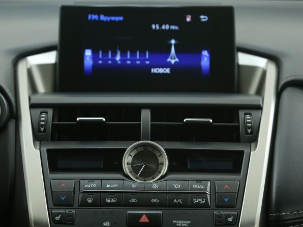 Lexus NX I с пробегом 2017 года, цена 2 545 000 рублей, 110000 км, внедорожник, Автокод Объявления