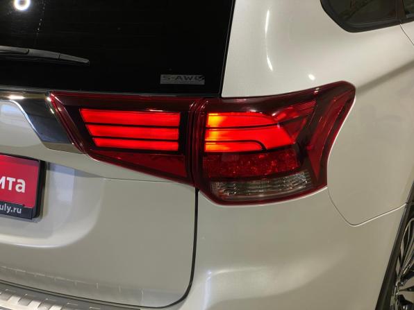 Mitsubishi Outlander III Рестайлинг 3 с пробегом 2020 года, цена 2 270 000 рублей, 147384 км, внедорожник, Автокод Объявления