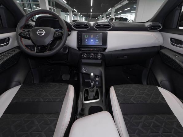 Nissan Magnite I Рестайлинг с пробегом 2025 года, цена 2 400 000 рублей, 13 км, внедорожник, Автокод Объявления