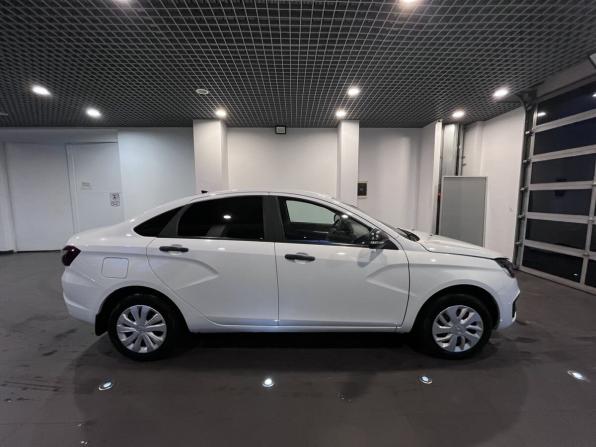 Lada (ВАЗ) Vesta I Рестайлинг (NG) с пробегом 2023 года, цена 999 000 рублей, 45997 км, седан, Автокод Объявления