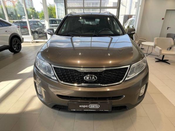 Kia Sorento II Рестайлинг с пробегом 2017 года, цена 2 050 700 рублей, 62511 км, внедорожник, Автокод Объявления