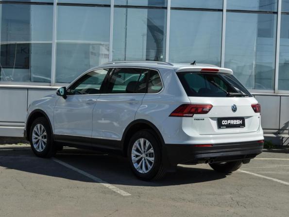 Volkswagen Tiguan II с пробегом 2017 года, цена 2 349 000 рублей, 89160 км, внедорожник, Автокод Объявления
