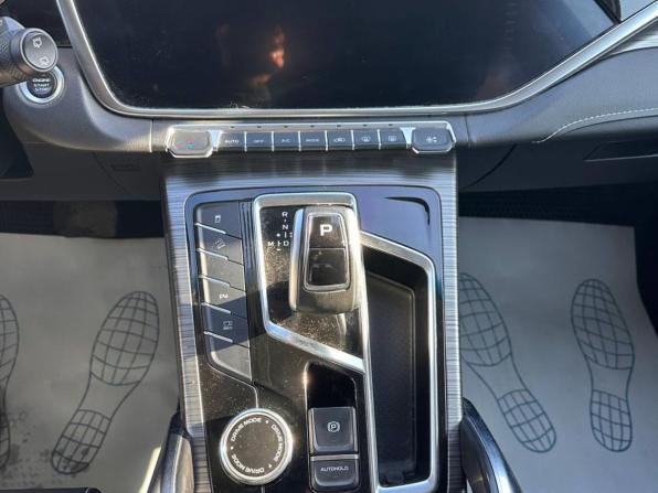 Geely Atlas Pro с пробегом 2023 года, цена 1 949 000 рублей, 67297 км, внедорожник, Автокод Объявления
