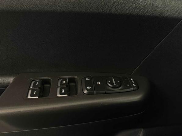 Kia Sportage IV с пробегом 2018 года, цена 1 605 000 рублей, 183996 км, внедорожник, Автокод Объявления