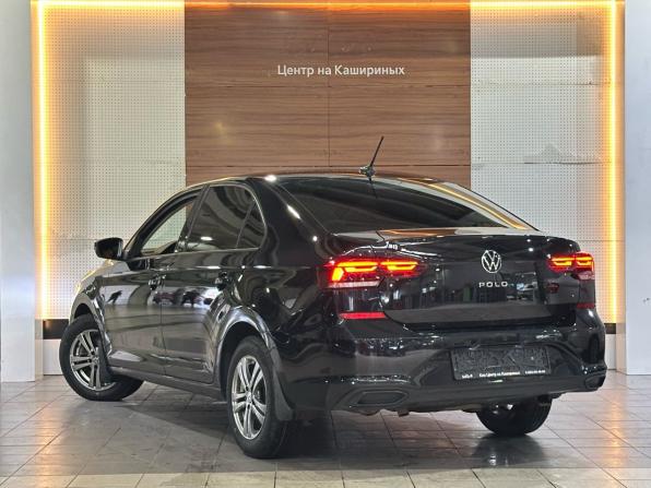 Volkswagen Polo VI с пробегом 2021 года, цена 1 569 000 рублей, 137856 км, лифтбек, Автокод Объявления