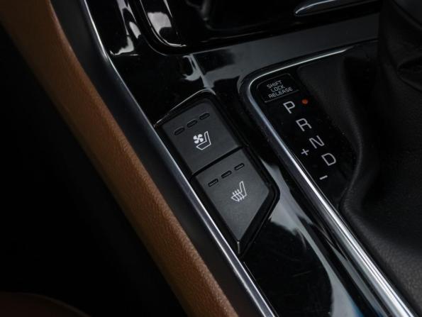 Kia Mohave I Рестайлинг 2 с пробегом 2022 года, цена 5 519 000 рублей, 50128 км, внедорожник, Автокод Объявления