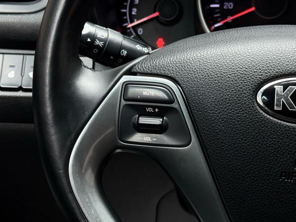 Kia Rio III Рестайлинг с пробегом 2015 года, цена 899 000 рублей, 139602 км, седан, Автокод Объявления