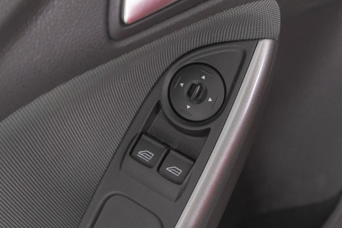 Ford Focus III с пробегом 2012 года, цена 529 000 рублей, 152123 км, хэтчбек, Автокод Объявления