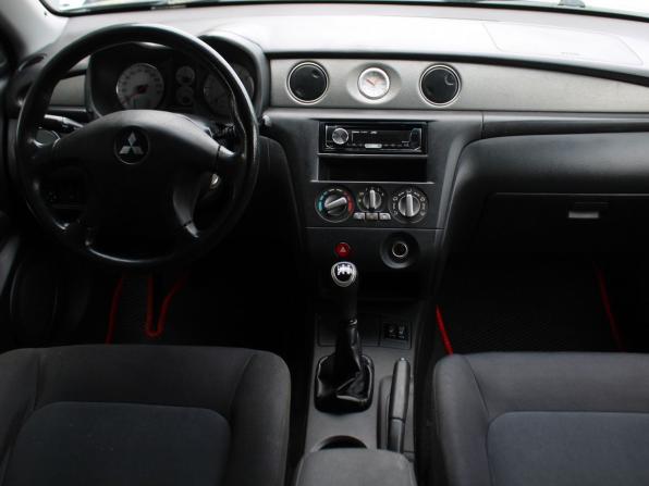 Mitsubishi Outlander I с пробегом 2006 года, цена 549 000 рублей, 197381 км, внедорожник, Автокод Объявления
