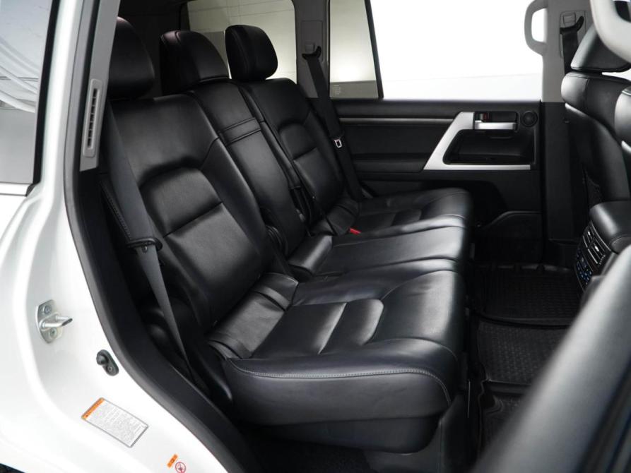 Toyota Land Cruiser 200 Series Рестайлинг 2 Москва  - изображение 10