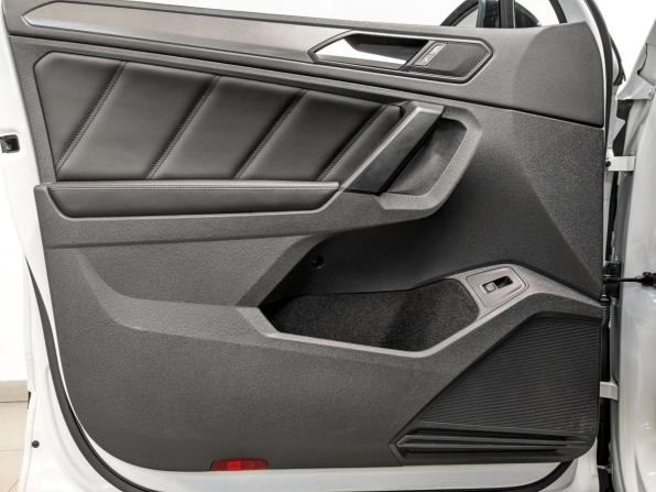 Volkswagen Tiguan II с пробегом 2019 года, цена 2 650 000 рублей, 79091 км, внедорожник, Автокод Объявления