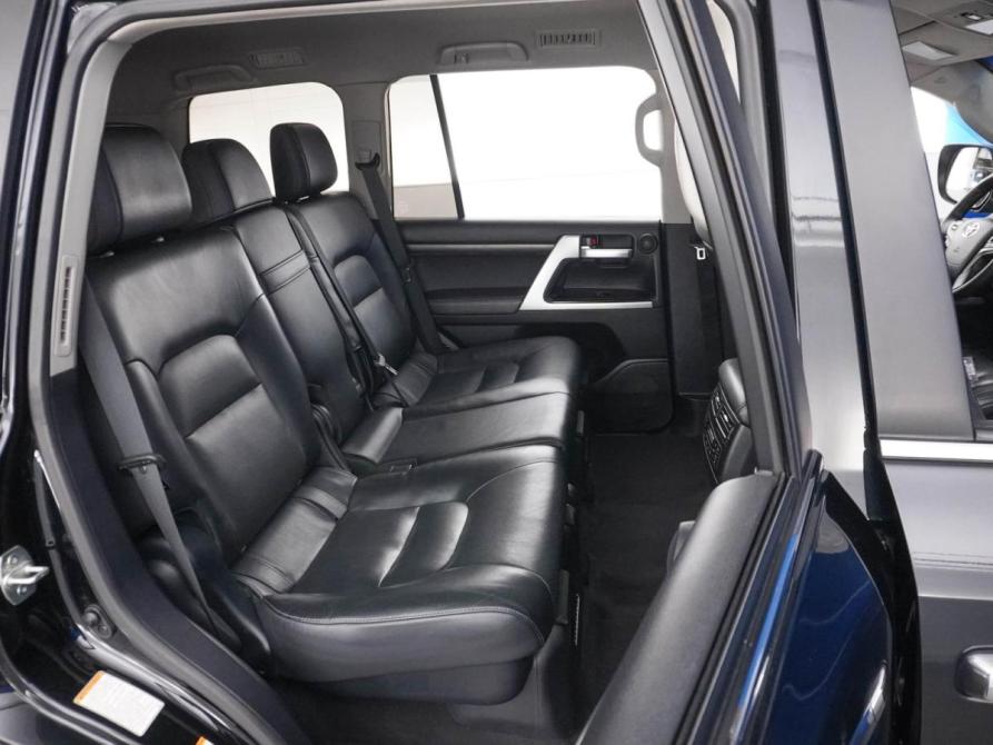 Toyota Land Cruiser 200 Series Рестайлинг 2 Москва  - изображение 7