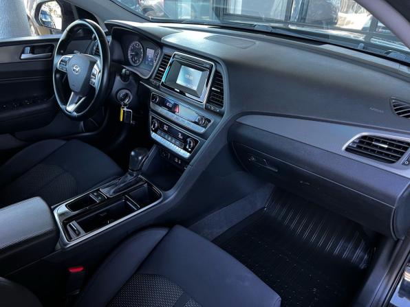 Hyundai Sonata VII (LF) Рестайлинг с пробегом 2017 года, цена 1 849 000 рублей, 94154 км, седан, Автокод Объявления