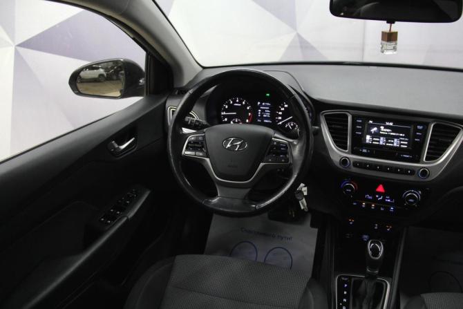 Hyundai Solaris II с пробегом 2020 года, цена 1 499 900 рублей, 138661 км, седан, Автокод Объявления