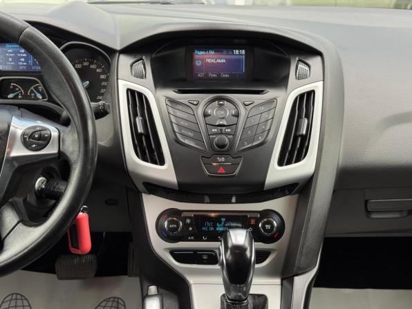 Ford Focus III с пробегом 2012 года, цена 905 000 рублей, 171242 км, хэтчбек, Автокод Объявления