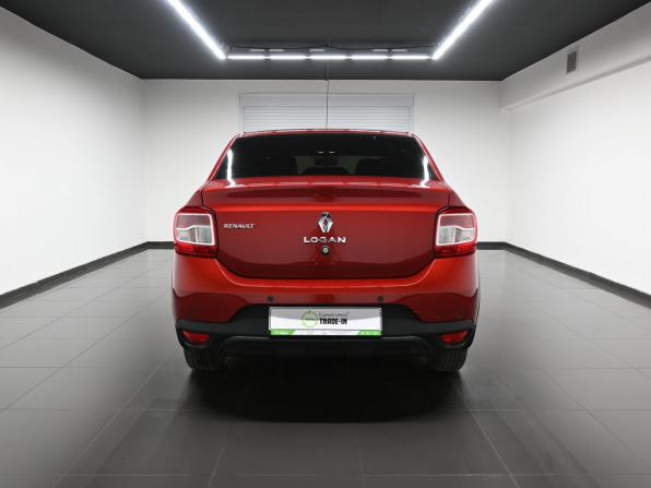 Renault Logan II Рестайлинг с пробегом 2018 года, цена 1 155 000 рублей, 111106 км, седан, Автокод Объявления