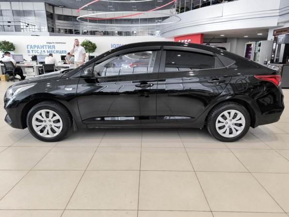Hyundai Solaris II с пробегом 2018 года, цена 1 150 000 рублей, 172870 км, седан, Автокод Объявления