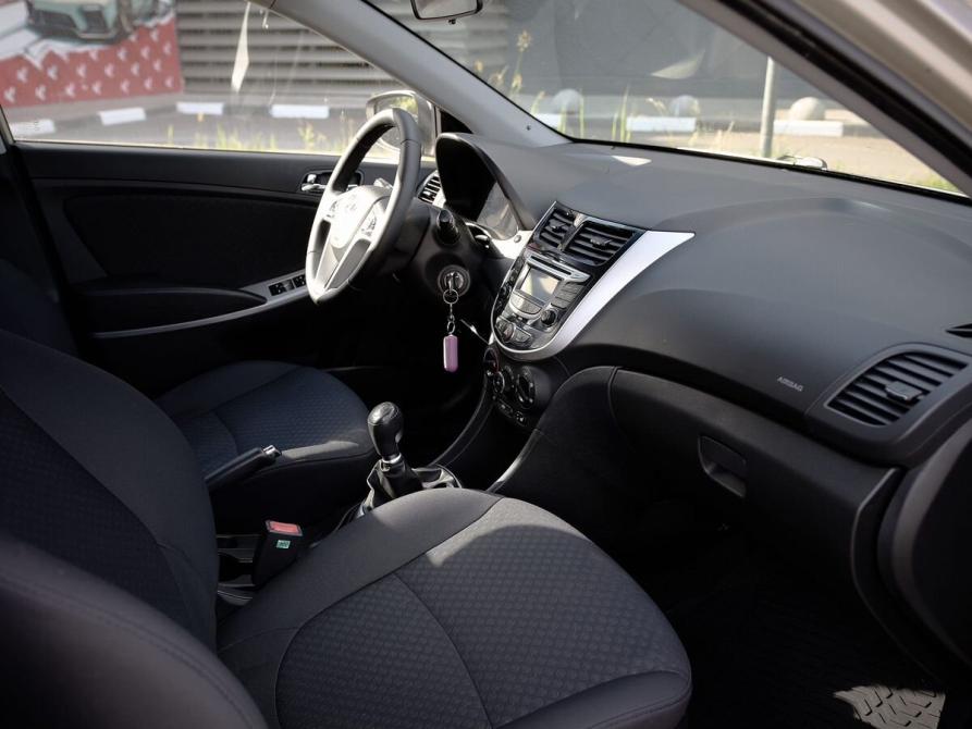 Hyundai Solaris I Казань  - изображение 6