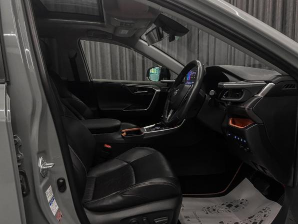 Toyota RAV4 V (XA50) с пробегом 2020 года, цена 3 500 000 рублей, 56000 км, внедорожник, Автокод Объявления