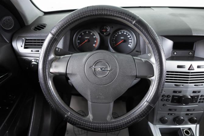 Opel Astra H Рестайлинг с пробегом 2011 года, цена 729 000 рублей, 248000 км, универсал, Автокод Объявления