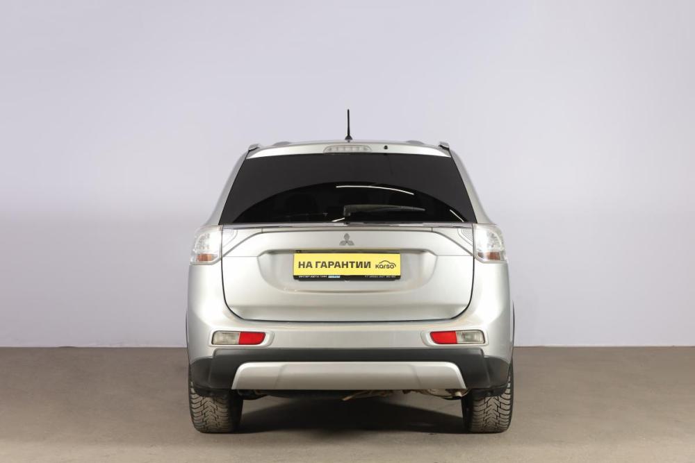 Mitsubishi Outlander II Рестайлинг Новосибирск  - изображение 6