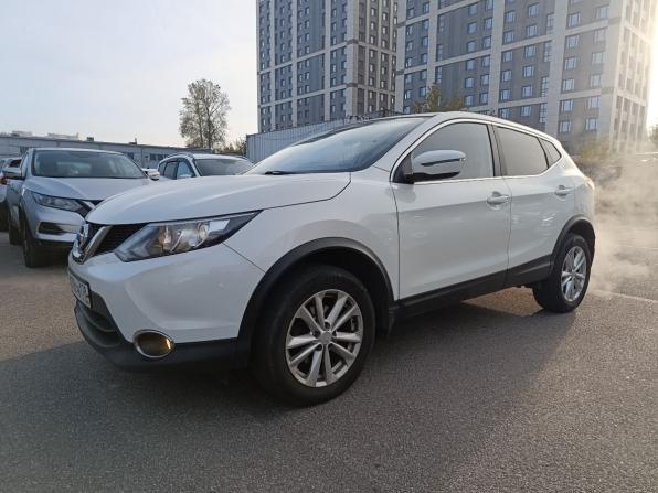 Nissan Qashqai II с пробегом 2017 года, цена 1 049 000 рублей, 181000 км, внедорожник, Автокод Объявления