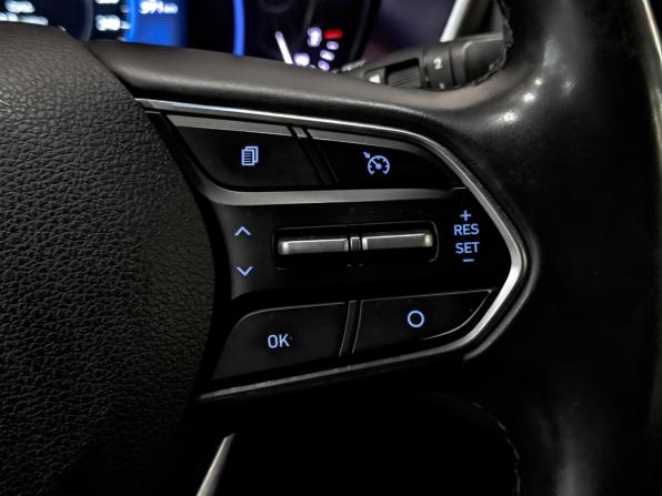Hyundai Santa Fe IV с пробегом 2018 года, цена 2 725 000 рублей, 133586 км, внедорожник, Автокод Объявления