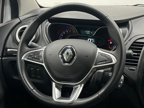 Renault Kaptur I Рестайлинг с пробегом 2021 года, цена 1 750 000 рублей, 31000 км, внедорожник, Автокод Объявления
