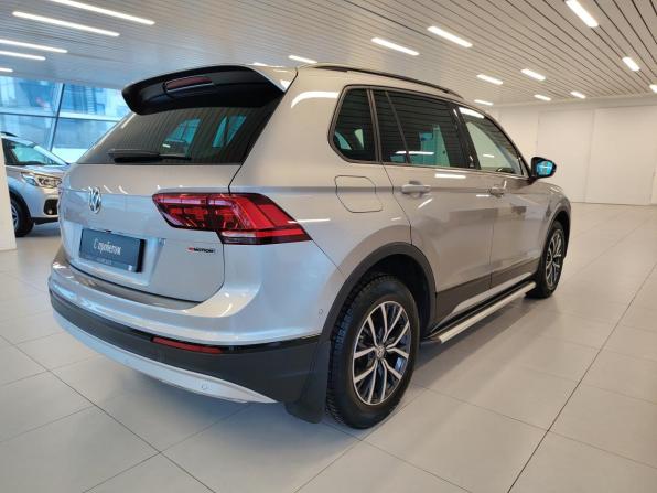 Volkswagen Tiguan II с пробегом 2019 года, цена 2 916 000 рублей, 76300 км, внедорожник, Автокод Объявления