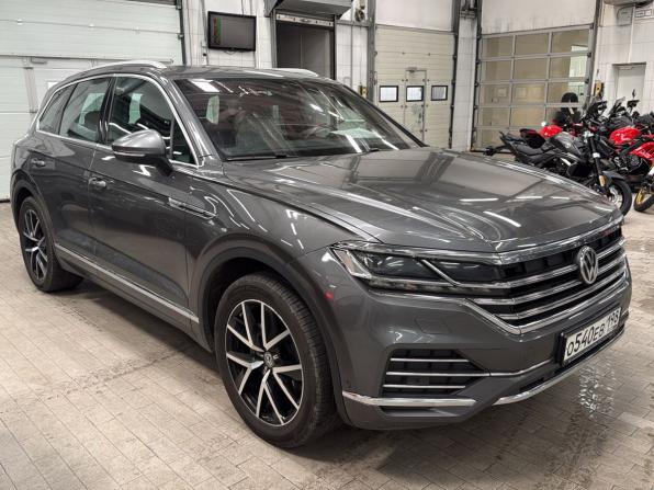 Volkswagen Touareg III с пробегом 2019 года, цена 5 199 999 рублей, 120673 км, внедорожник, Автокод Объявления