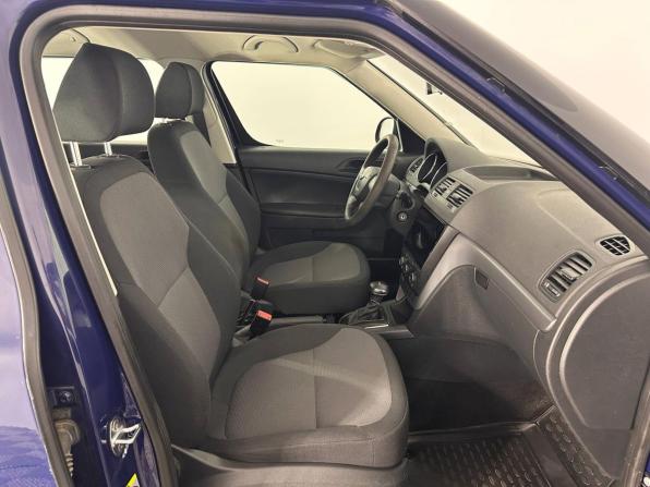 Skoda Yeti I с пробегом 2012 года, цена 815 000 рублей, 89505 км, внедорожник, Автокод Объявления