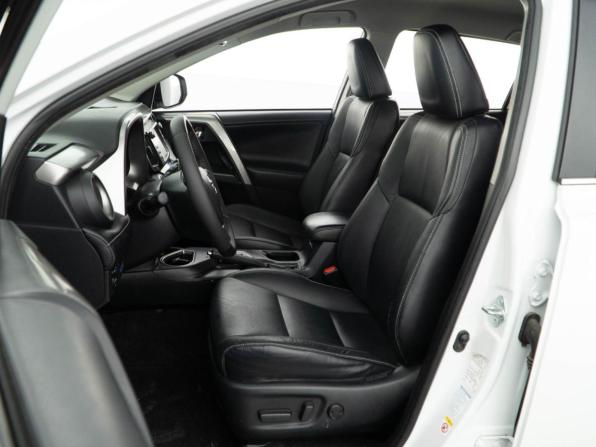 Toyota RAV4 IV (XA40) Рестайлинг с пробегом 2019 года, цена 3 097 444 рубля, 126285 км, внедорожник, Автокод Объявления
