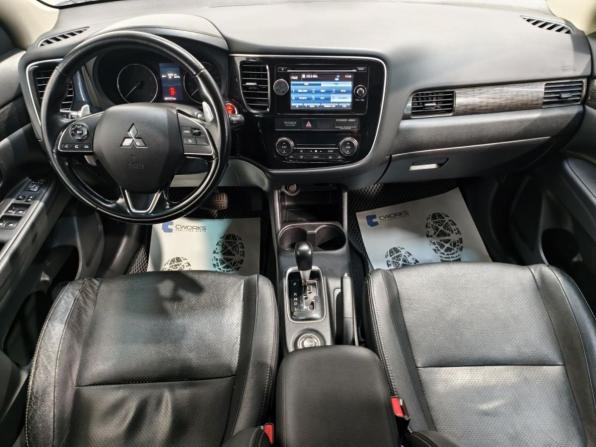 Mitsubishi Outlander III Рестайлинг 2 с пробегом 2015 года, цена 1 729 000 рублей, 204120 км, внедорожник, Автокод Объявления